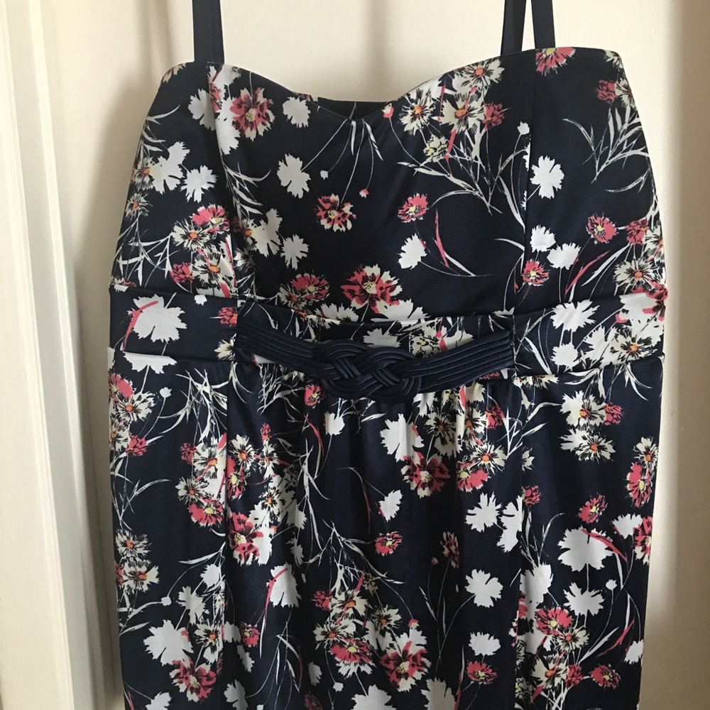 Torrid satin top size 3 (24)
